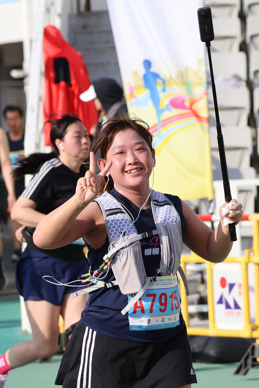 MI10k_14