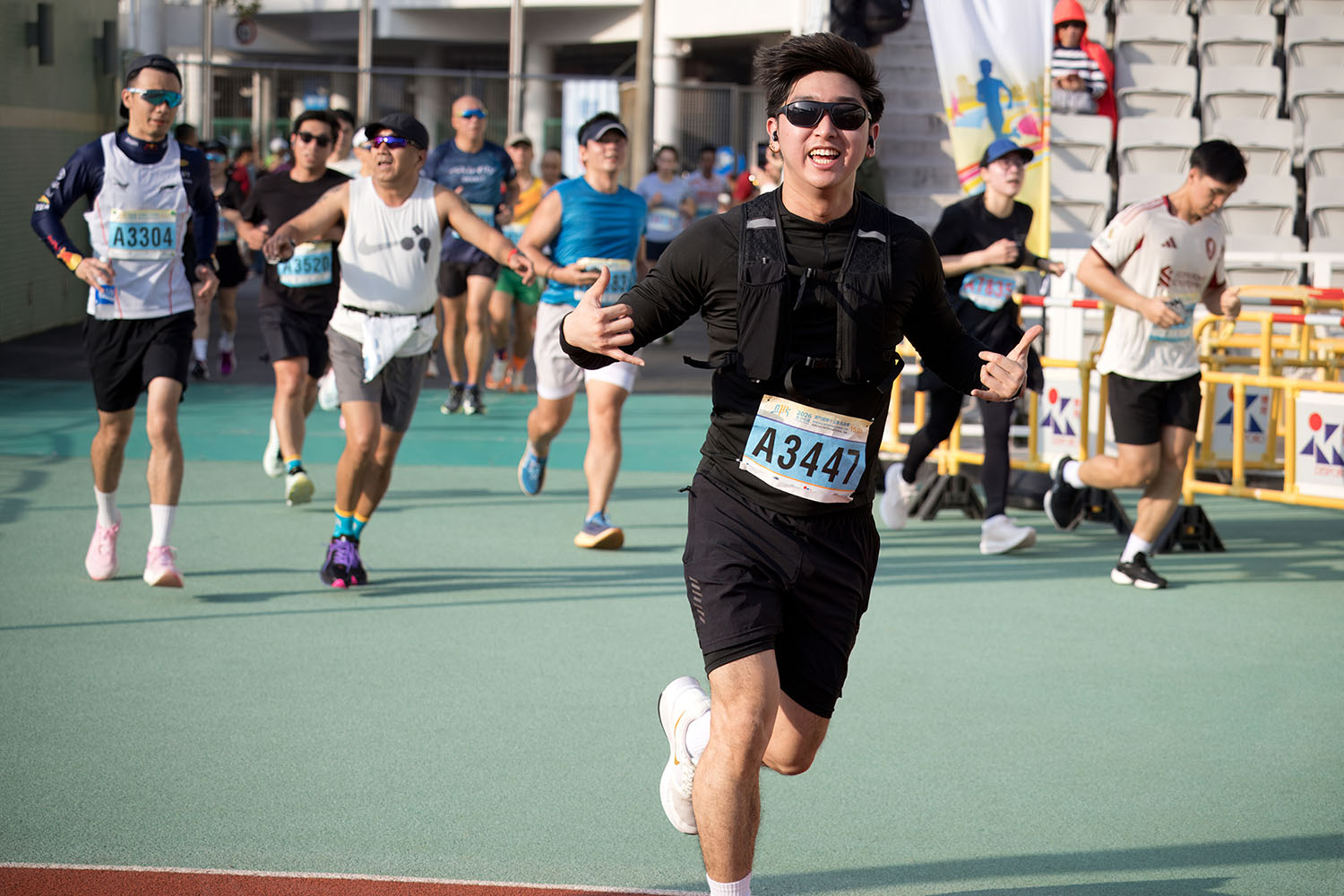 MI10k_22