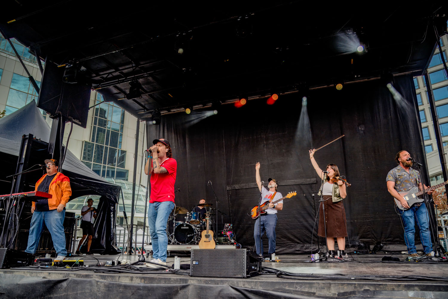 Strumbellas-06