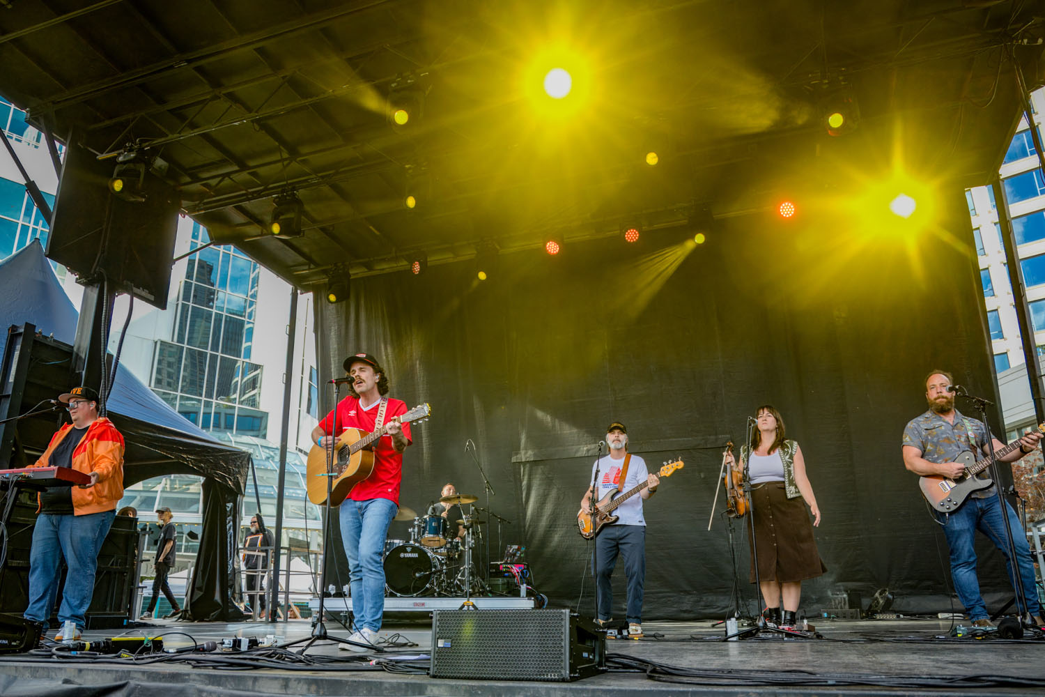 Strumbellas-11
