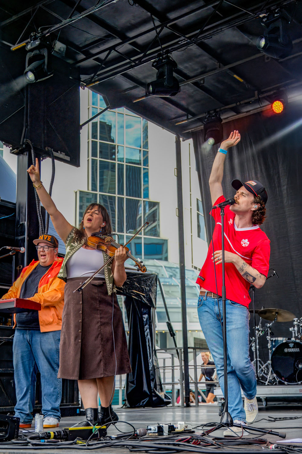 Strumbellas-12