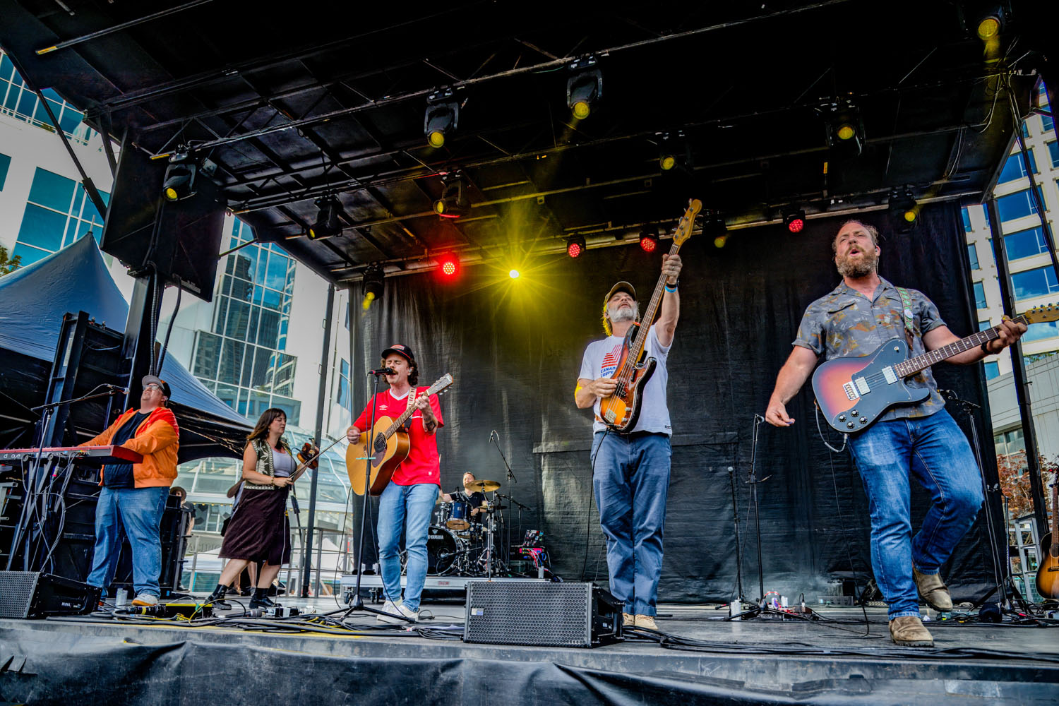 Strumbellas-18