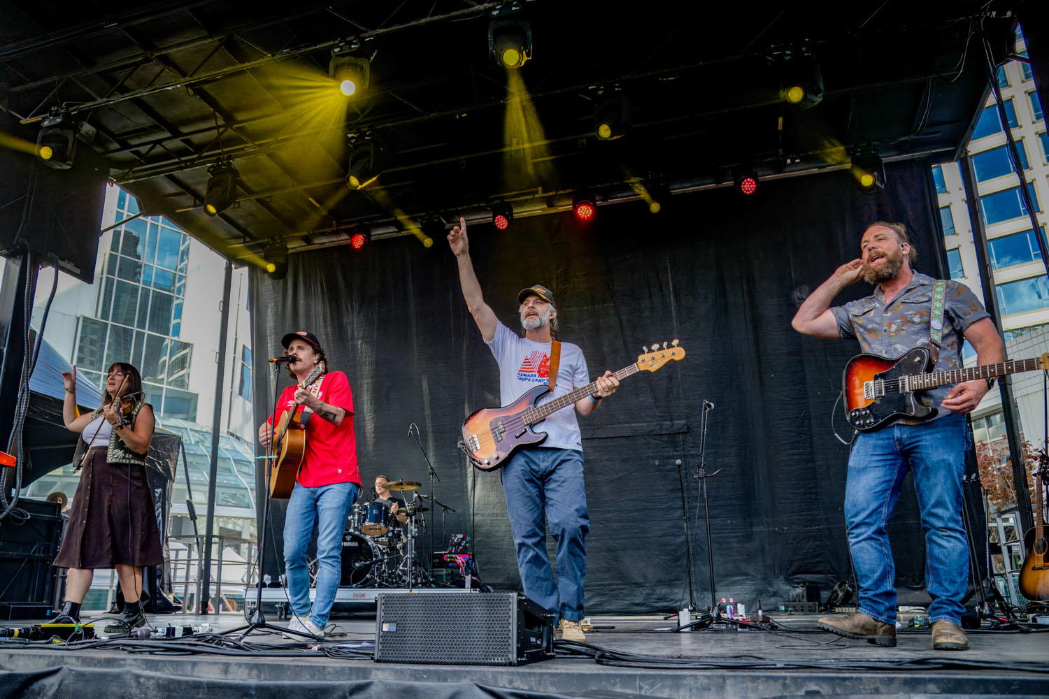 Strumbellas-28