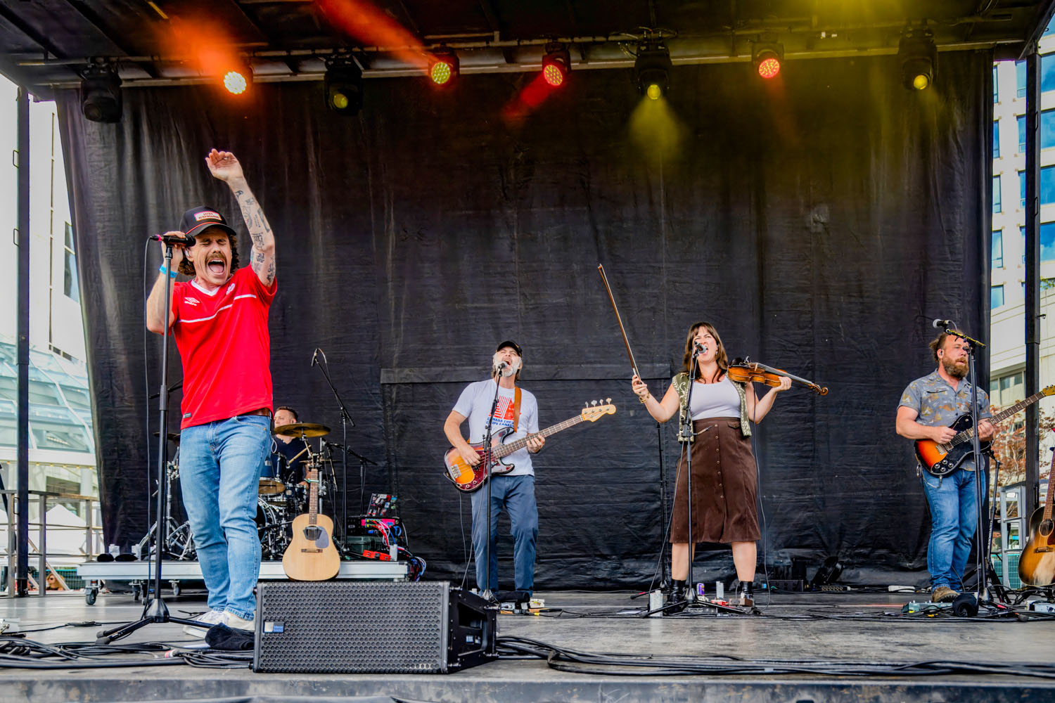 Strumbellas-44